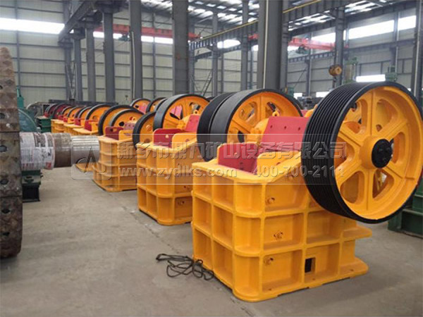 時產500噸顎式破碎機 時產500噸顎式破碎機