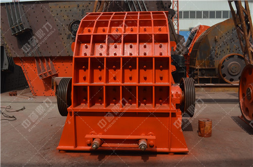 錘式反擊破碎機