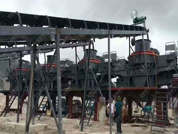 沖擊式制砂機性能特點