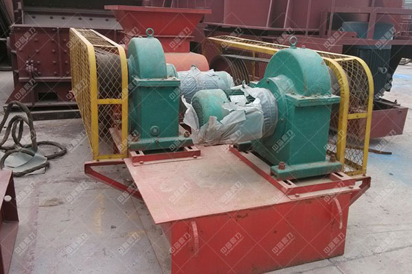 對(duì)輥式破碎機(jī)