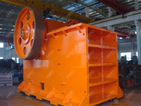 大型顎式破石機