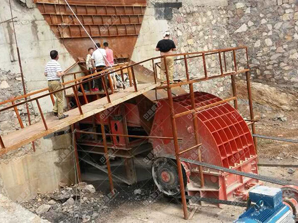 中譽鼎力錘式破碎機