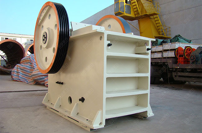 69顎式破碎機 69顎式破碎機